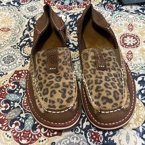 Ariat women’s shoes